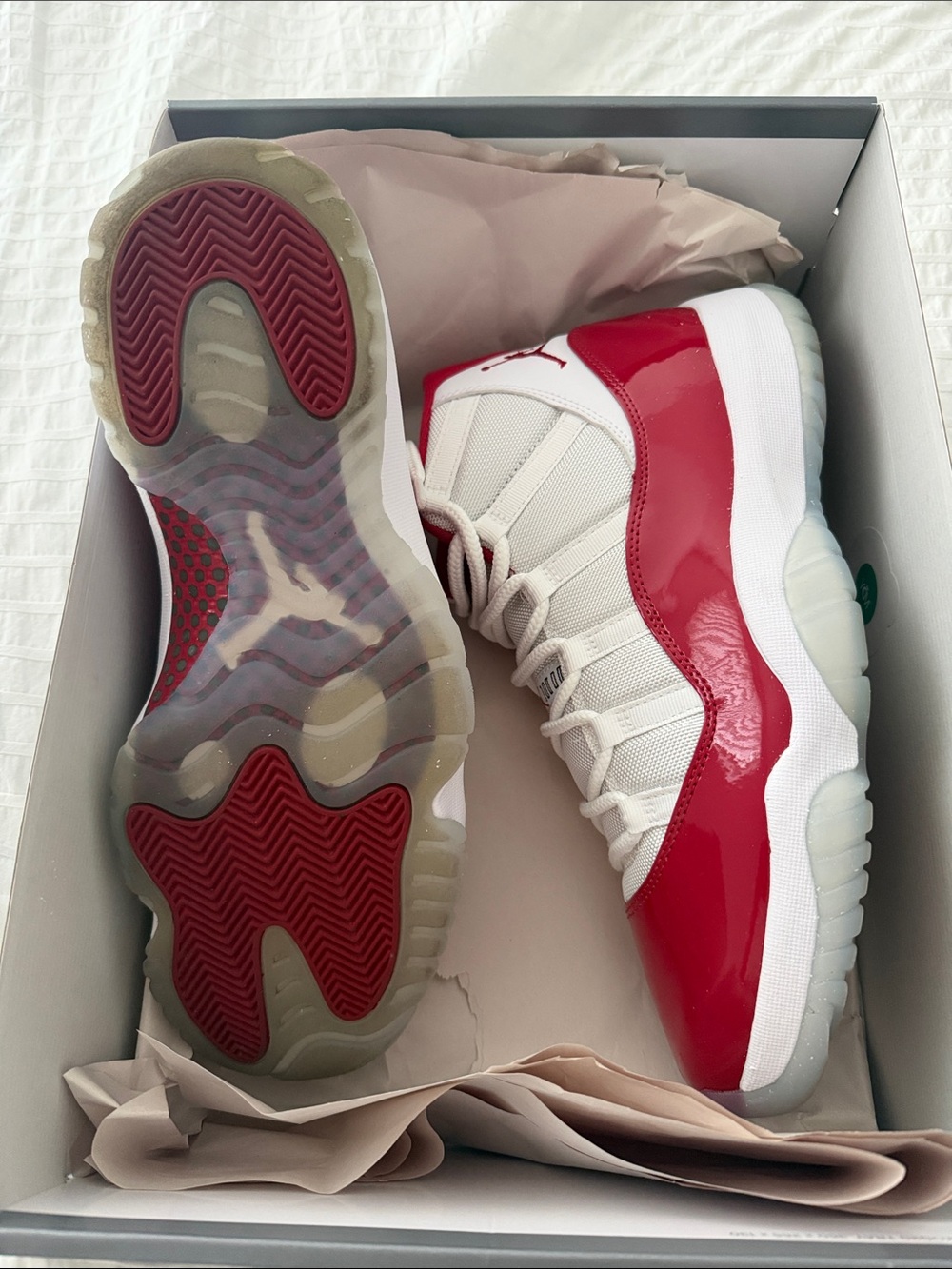 Air Jordan 11 Retro White/Red